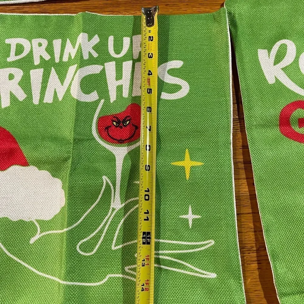 Dr Suess The Grinch Pillow Covers set of 4 NWT